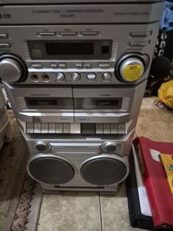 The Singing Machine Karaoke