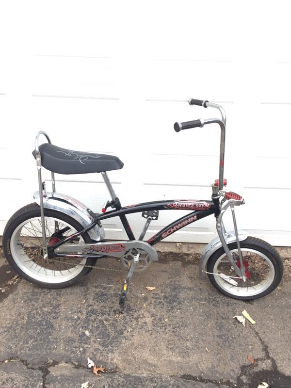 2005 Schwinn Manta Ray bicycle