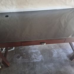 Desk w/ Glass 