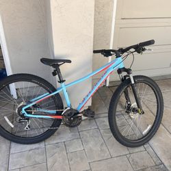 Specialized Pitch Sport 27.5 mountain bike