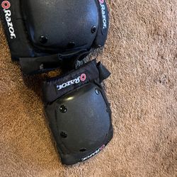 Razor Knee Pads 