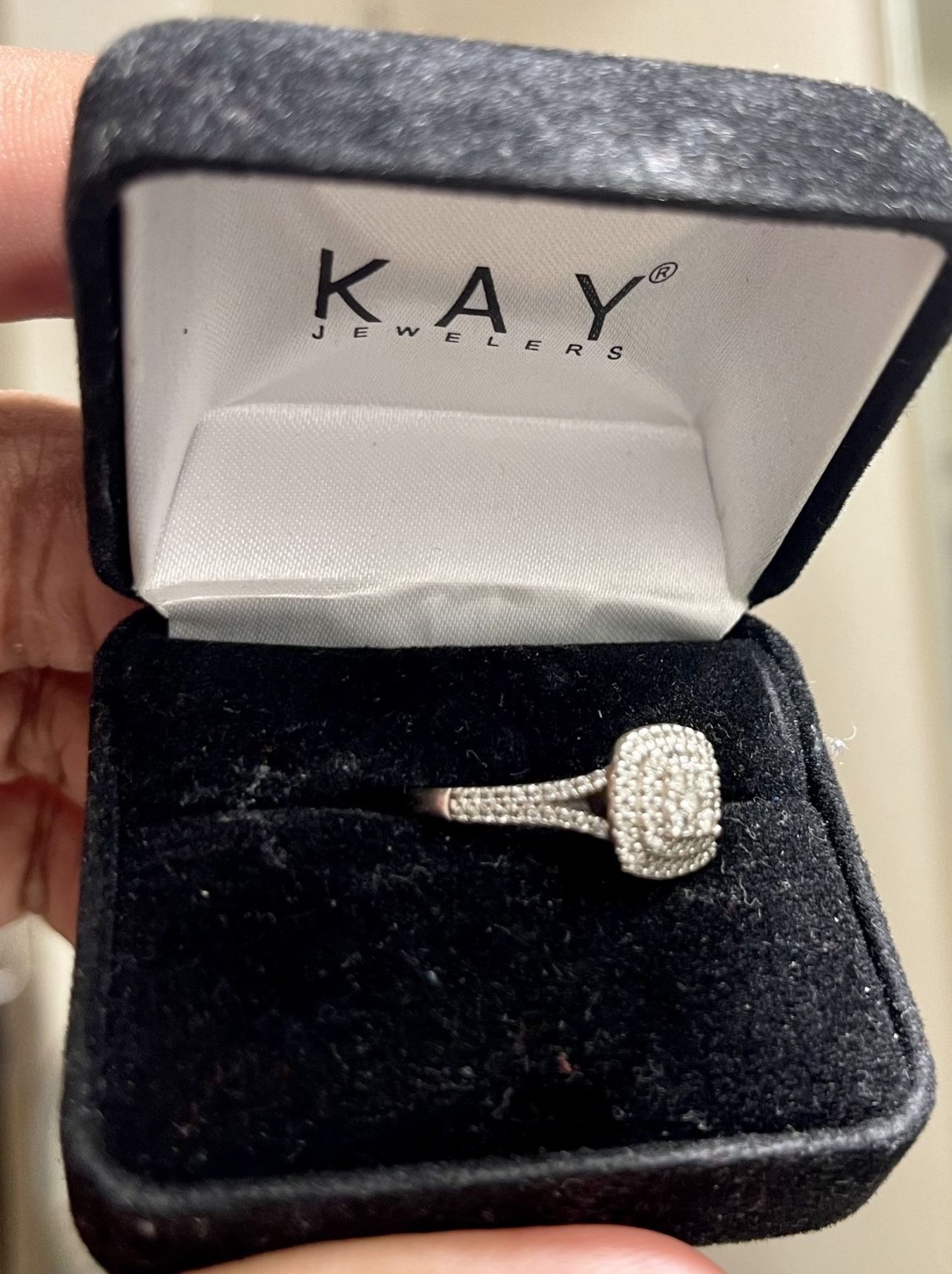 Kays Engagement Ring In Box