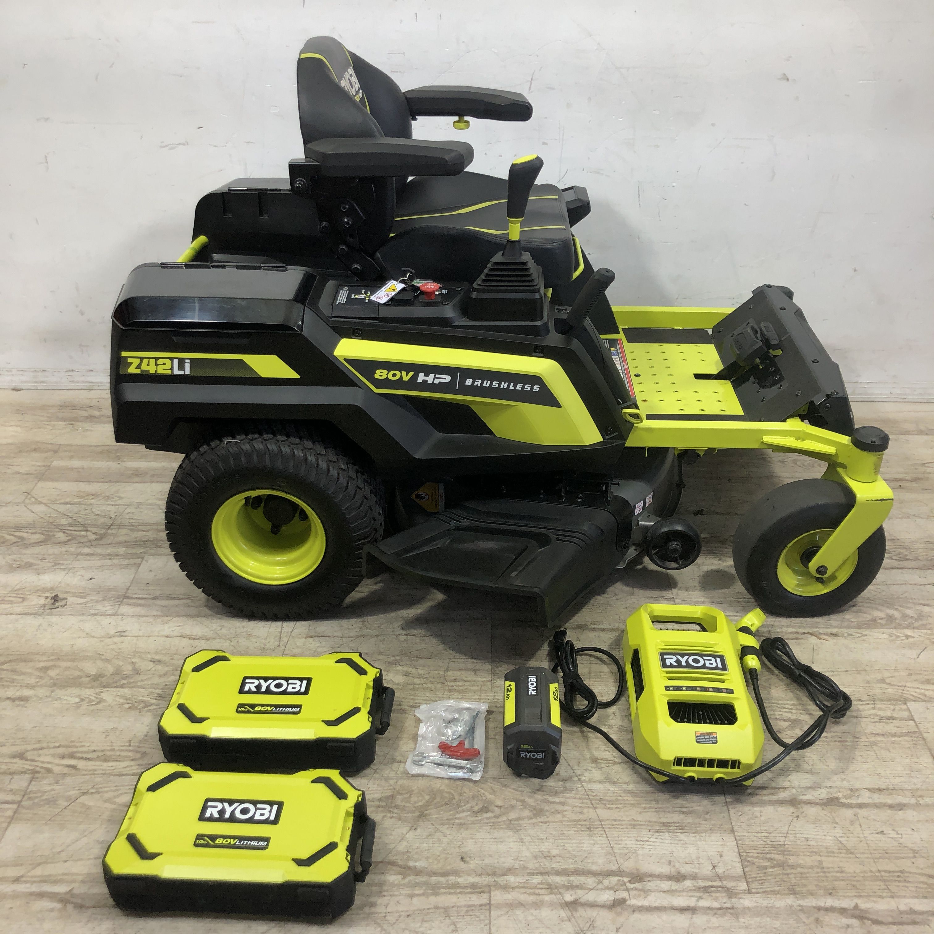 Ryobi Z42Li 42” 80V Electric Zero Turn Riding Lawn Mower