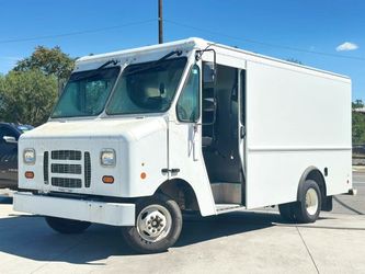 2018 Ford E350 Cutaway Step Van