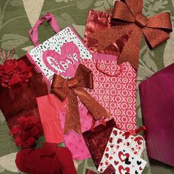 Last Minute Gift Bag, Haul