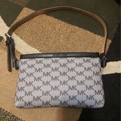 New Michael Kors Mini Purse 