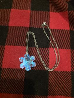Vintage Aurora Snowflake Crystal Pendant