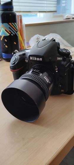 Nikon D800 digital camera