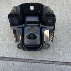 2005-2012 CHEVROLET MOTOR MOUNT