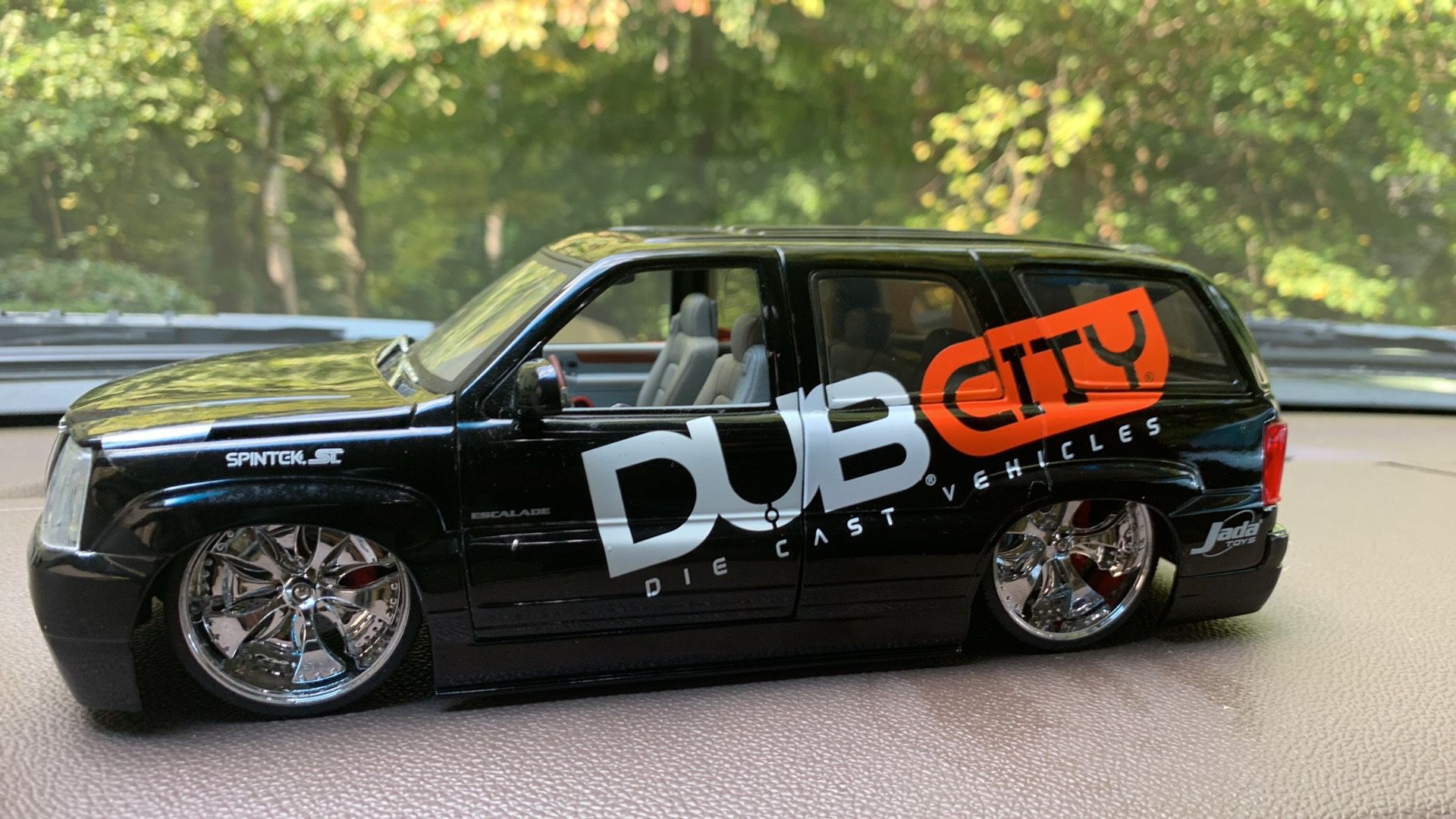 Cadillac Escalade Jada 118