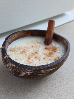 Tembleque Boricua Coconut Shell Candle