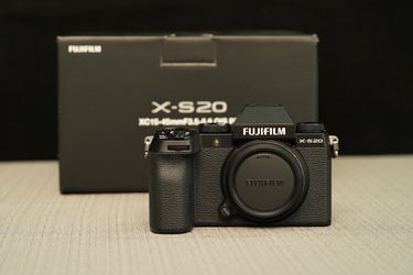 FUJIFILM X-S20 Mirrorless Camera (BODY ONLY) 6.2K at 30 fps, 4K at 60 fps