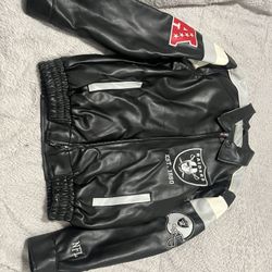 Oakland Raiders leather jacket,  a vintage Style 