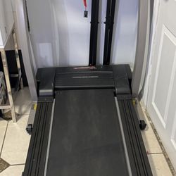 Treadmill 