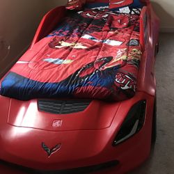 Twin corvette Race car Bed, Mattress , Cars Comforter Bed Set