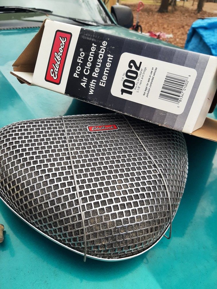 Edelbrock Breather
