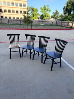 4 Pack Black Solid Wood Dining Table Chair