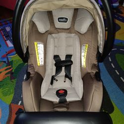 Evenflo Light Max Infant Car Seat