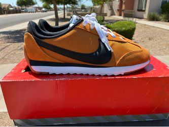 Nike Pacific men’s size 9.5