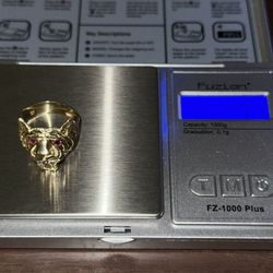 14k Gold Ring 