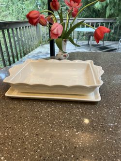 Gorgeous Princess House baking and derving mold