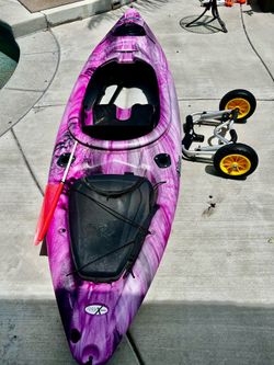 10 foot sit in fishing pink pelican Mustang 100 X kayak with Trailer