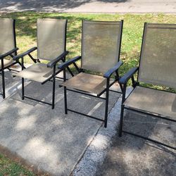 Set of 4 Folding Outdoors Chairs