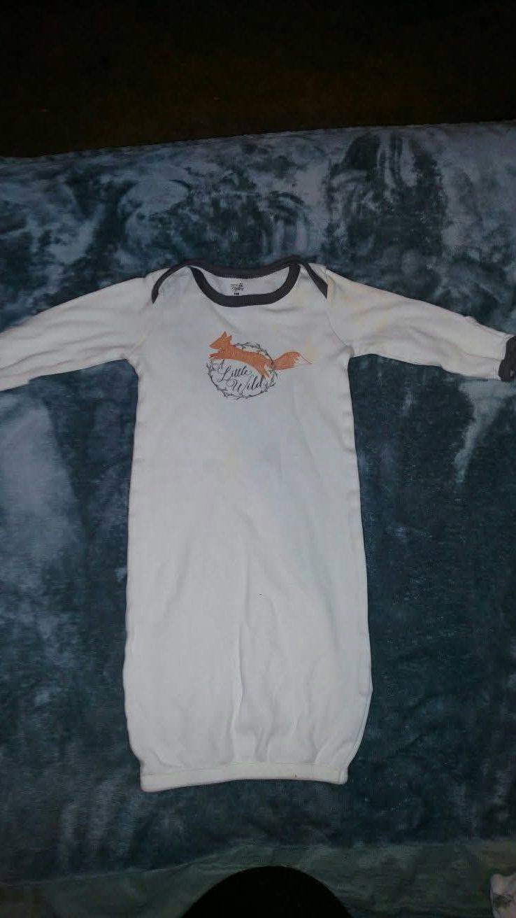Assortment Of Baby Infant Clothes From Newborn To 12 Months Old.
