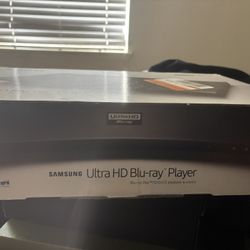 Blu Ray Player + Movies