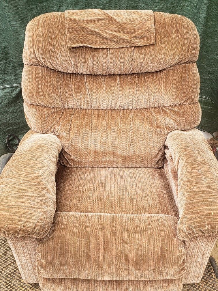 Recliner Chair