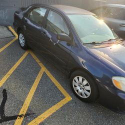 2003 Toyota Corolla LE