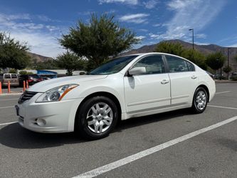 2012 Nissan Altima Runs Perfect Very Cheap