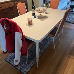 Kitchen Table & Chairs