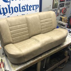 UPHOLSTERY/TAPICERIA 