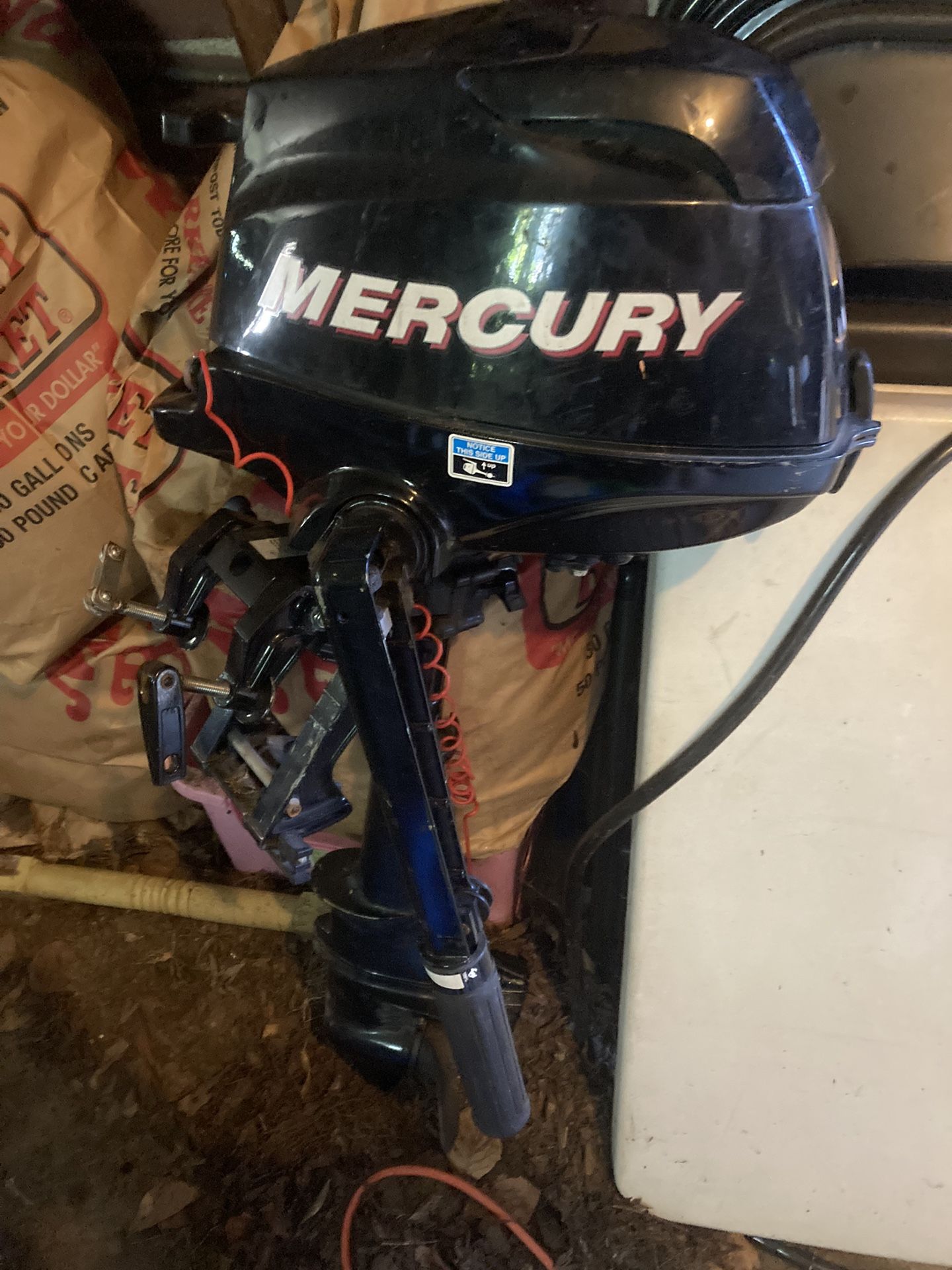 mercury 4 stroke 3.5 horse power outboard 