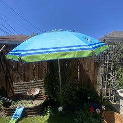 Tommy Bahama Sand Anchor 7 Ft Beach Umbrella With Tilt Telescoping Screw Pole