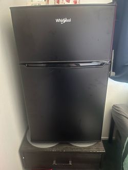 Whirlpool Mini Fridge