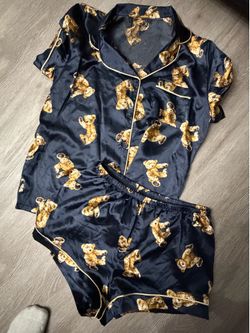 Size medium women’s teddy pj set