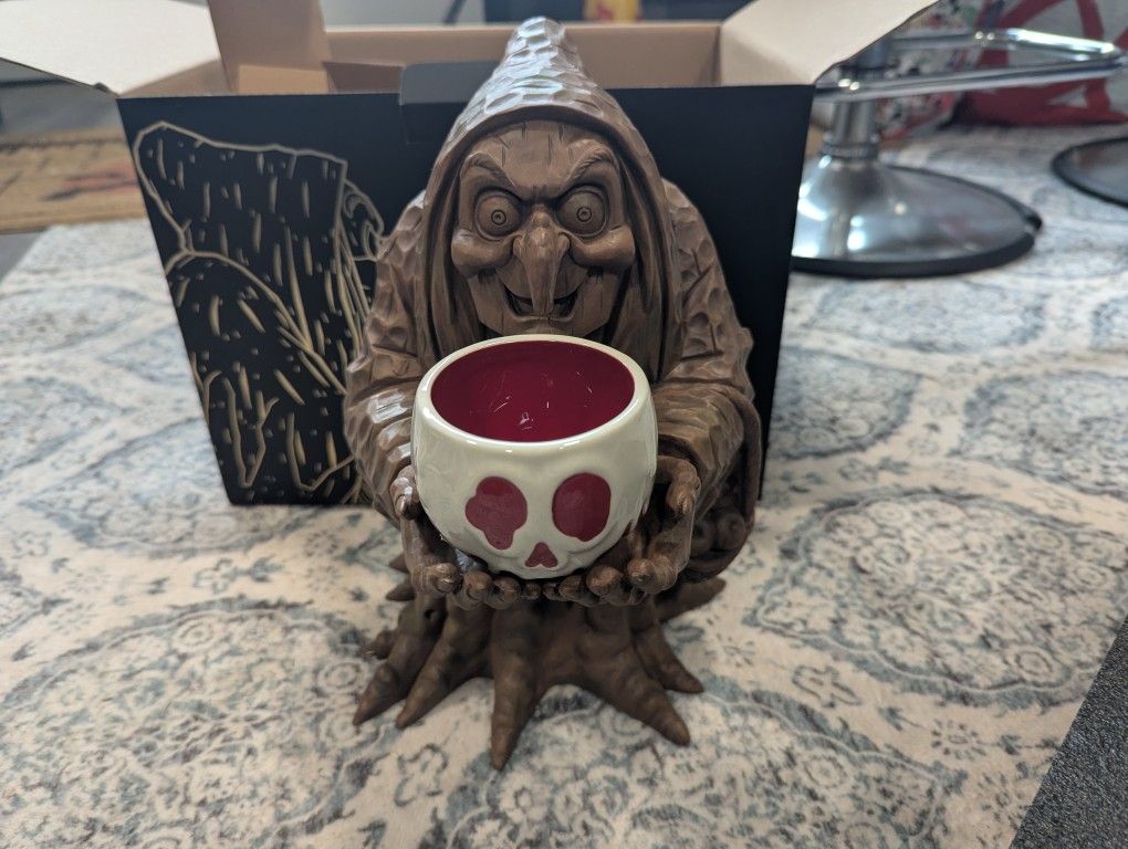 Witch and Poison Apple Mug - Carthay Circle Lounge