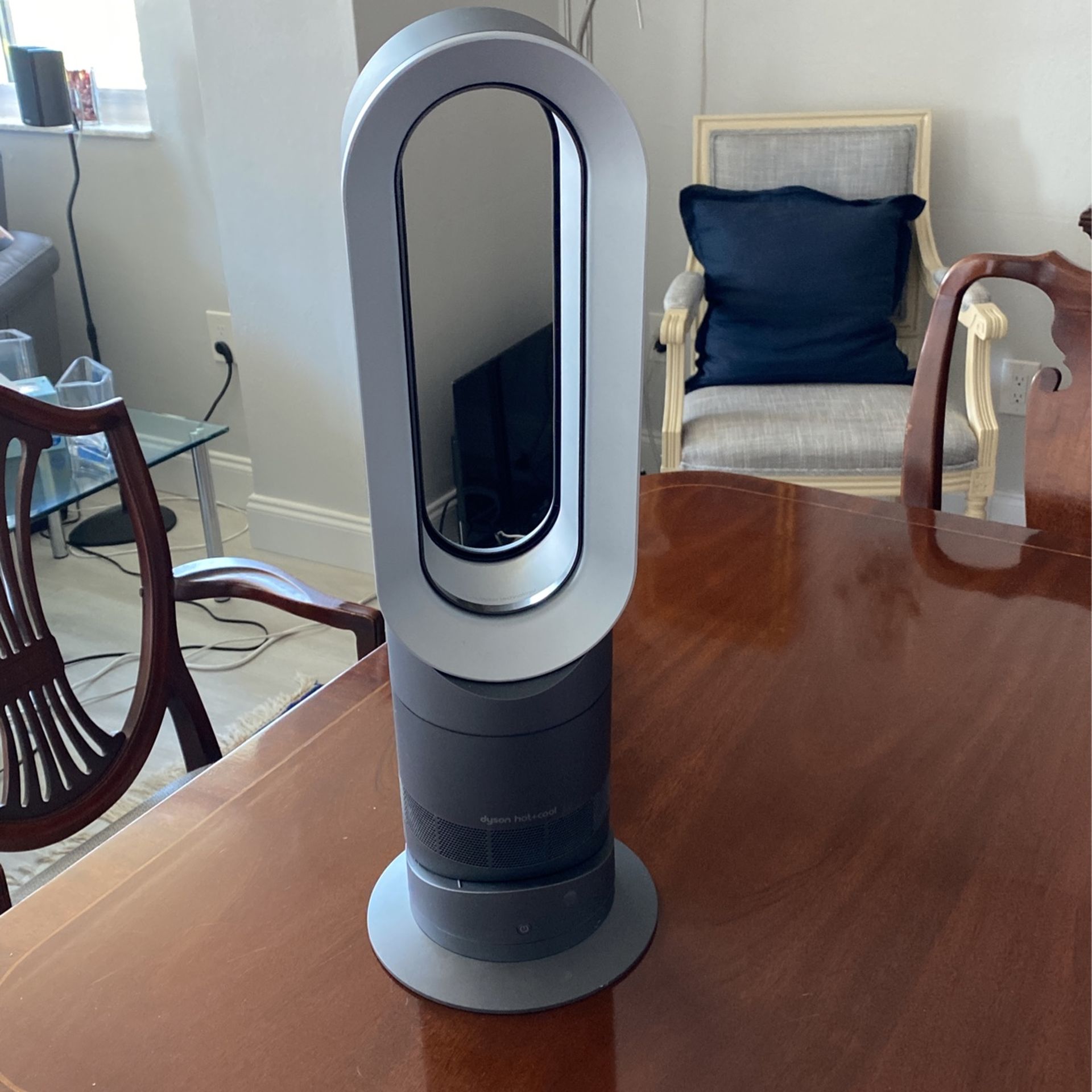 Dyson Hot And Cold Space heater for Sale in Orlando, FL - OfferUp