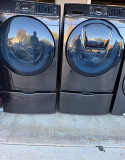 Samsung Front Load Washer and Dryer Set