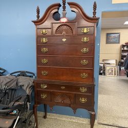 Queen Anne Chest 