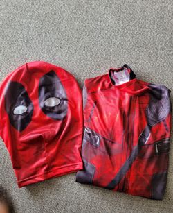 Deadpool Costume with Mask