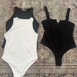 Women’s bodysuit bundle (medium)