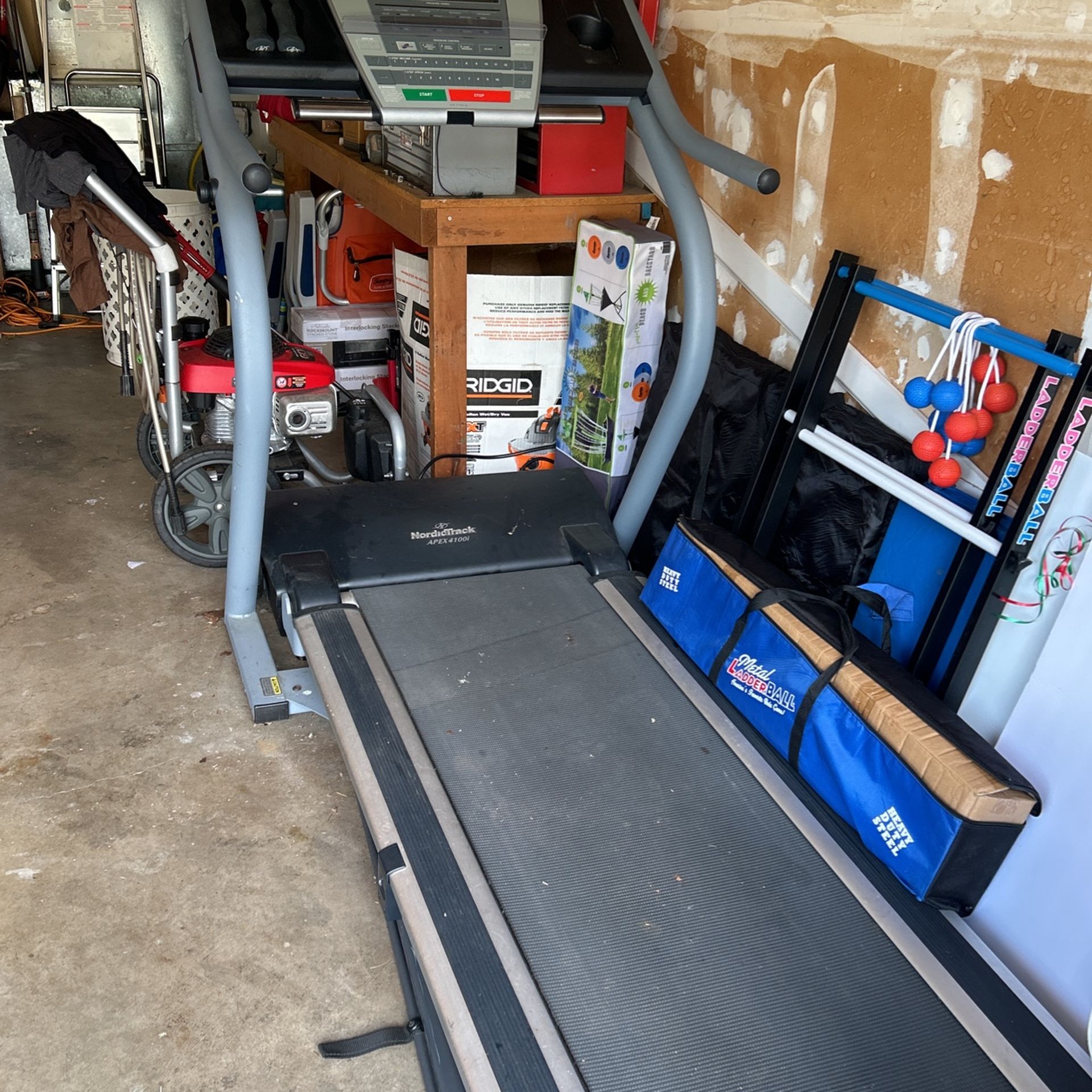 NordicTrack Apex 4100i Free for Sale in Bothell WA OfferUp