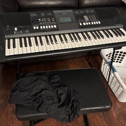 Yamaha keyboard 