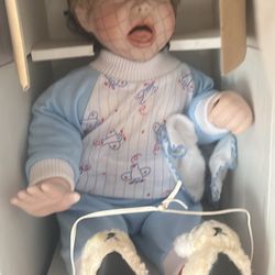 DIDDLE DIDDLE DUMPLING Porcelain Doll