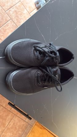 Vans Authentic All Black Shoes – Size 7.5 women’s