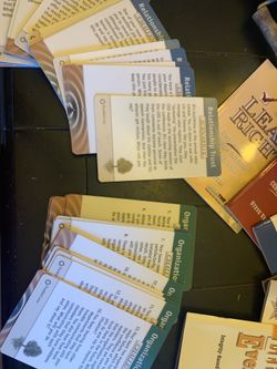 10 Employee Leadership Books Plus 2 Sets Of Challenge Cards