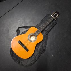 Kid's Acoustic Guitar And Bag/backpack